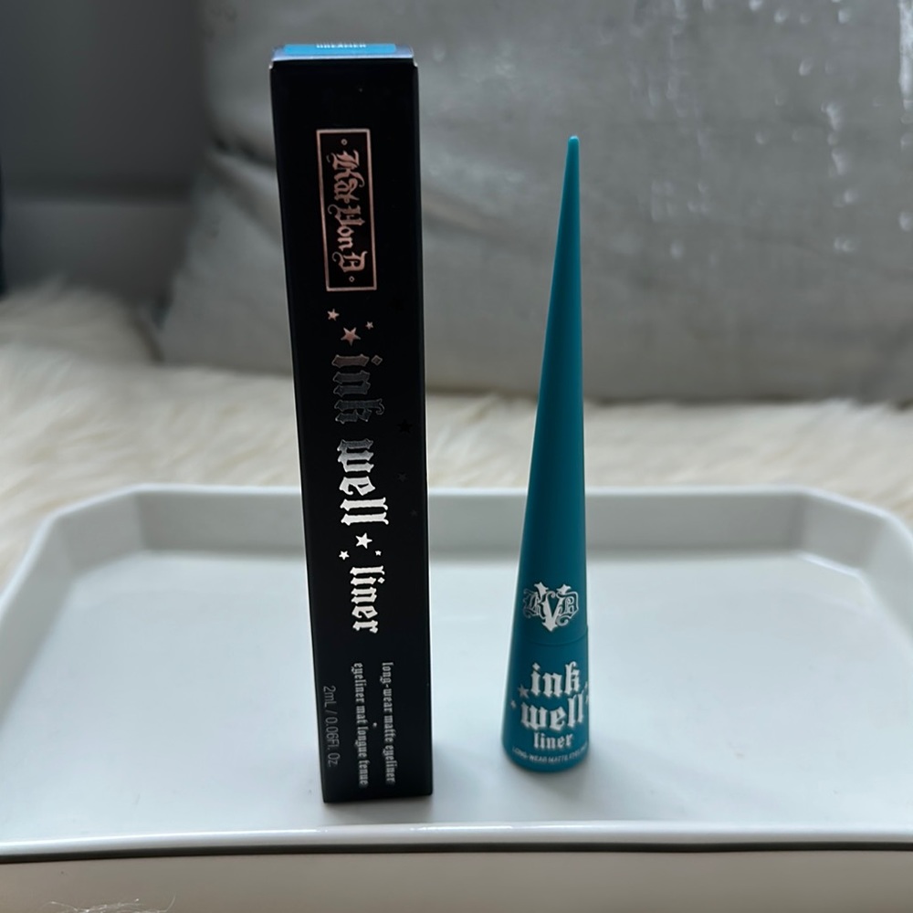 Kat Von D Ink Well Eyeliner in Dreamer